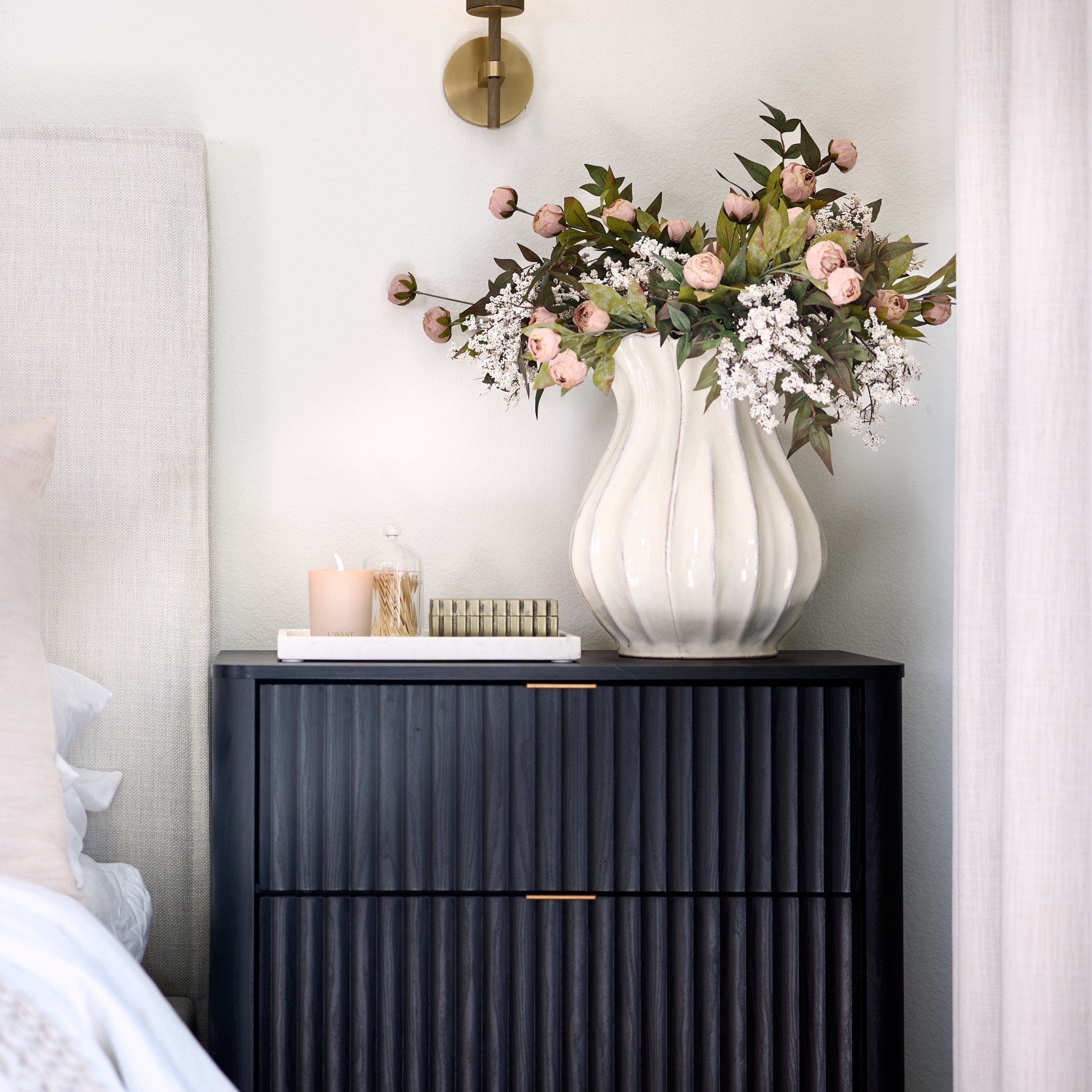 Added a touch of pink to this arrangement on our nightstands. 🌸 

The white berry stems are great for all year and are showing back in stock in all colors.



Peonies 
Berry stems
Vase
Spring decor 

#LTKSeasonal #LTKHome
