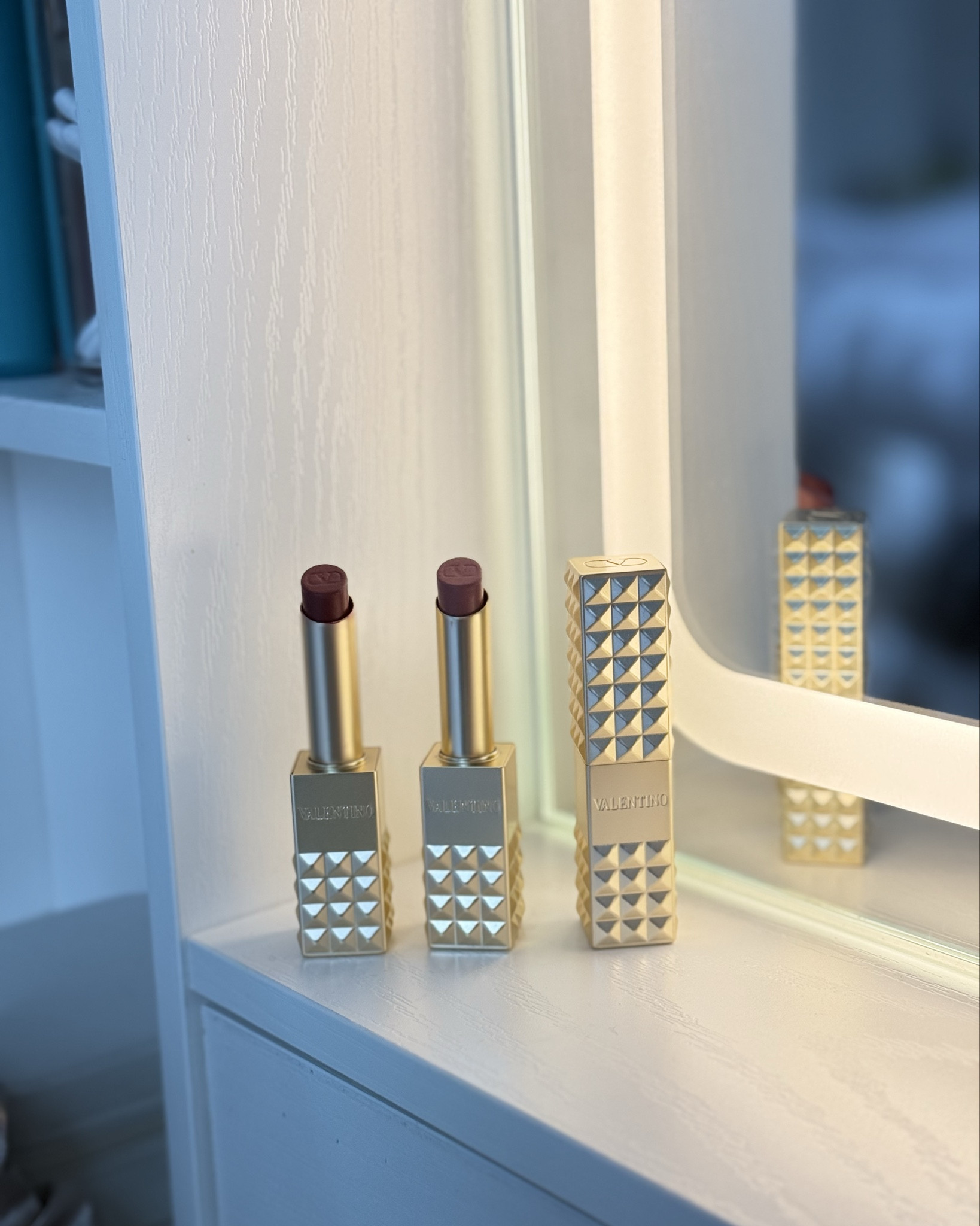 Gorgeous holiday colors with a touch of shimmer from Valentino Beauty ❤️💋💄

#LTKHoliday #LTKGiftGuide #LTKBeauty