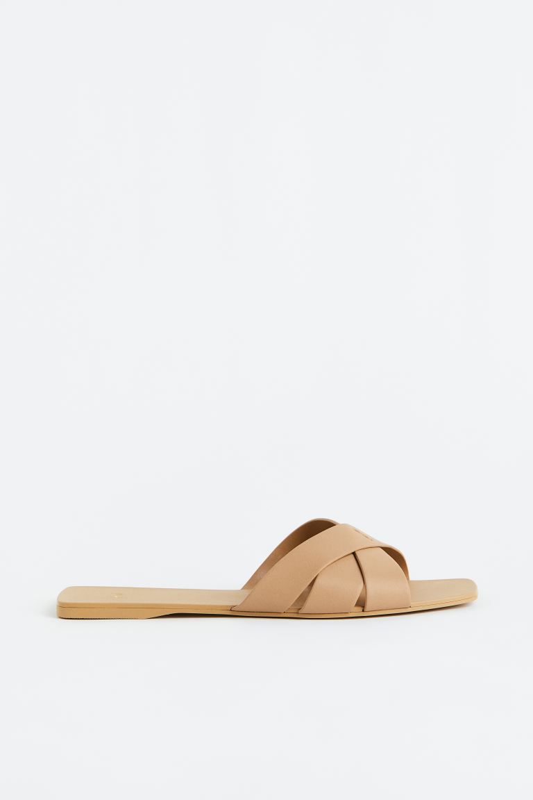 Slides | H&M (US + CA)