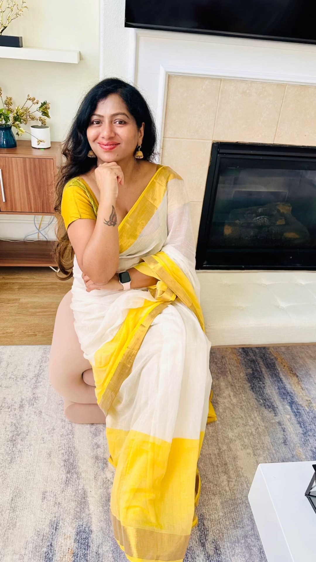 This wall started empty… and now it finally feels like home.

I’m Molly—starting over in a new country and slowly making this house feel like home.
This wall is one of those small changes that made a bigger emotional difference than I expected.

I shared this space with you before, and so many of you sent ideas, opinions, and encouragement. I read every message, and it truly reminded me why I love sharing this journey. What once felt plain is now layered with intention, warmth, and little details that tell a story.

I’m still thinking about adding LED lights behind the mirror for a soft, cozy glow—especially in the evenings. No rush, no perfection. Just building a home at my own pace.

Would you add LED lights behind the mirror or keep it simple? Tell me below 👇  #homewithmolly #cozyhomejourney #makingahouseahome #startingoverlife #newcountrynewhome homeinprogress cozyliving slowhome homedecorinspo simplehome livedinhome homejourney beforeandafterhome homemakeover everydayhome