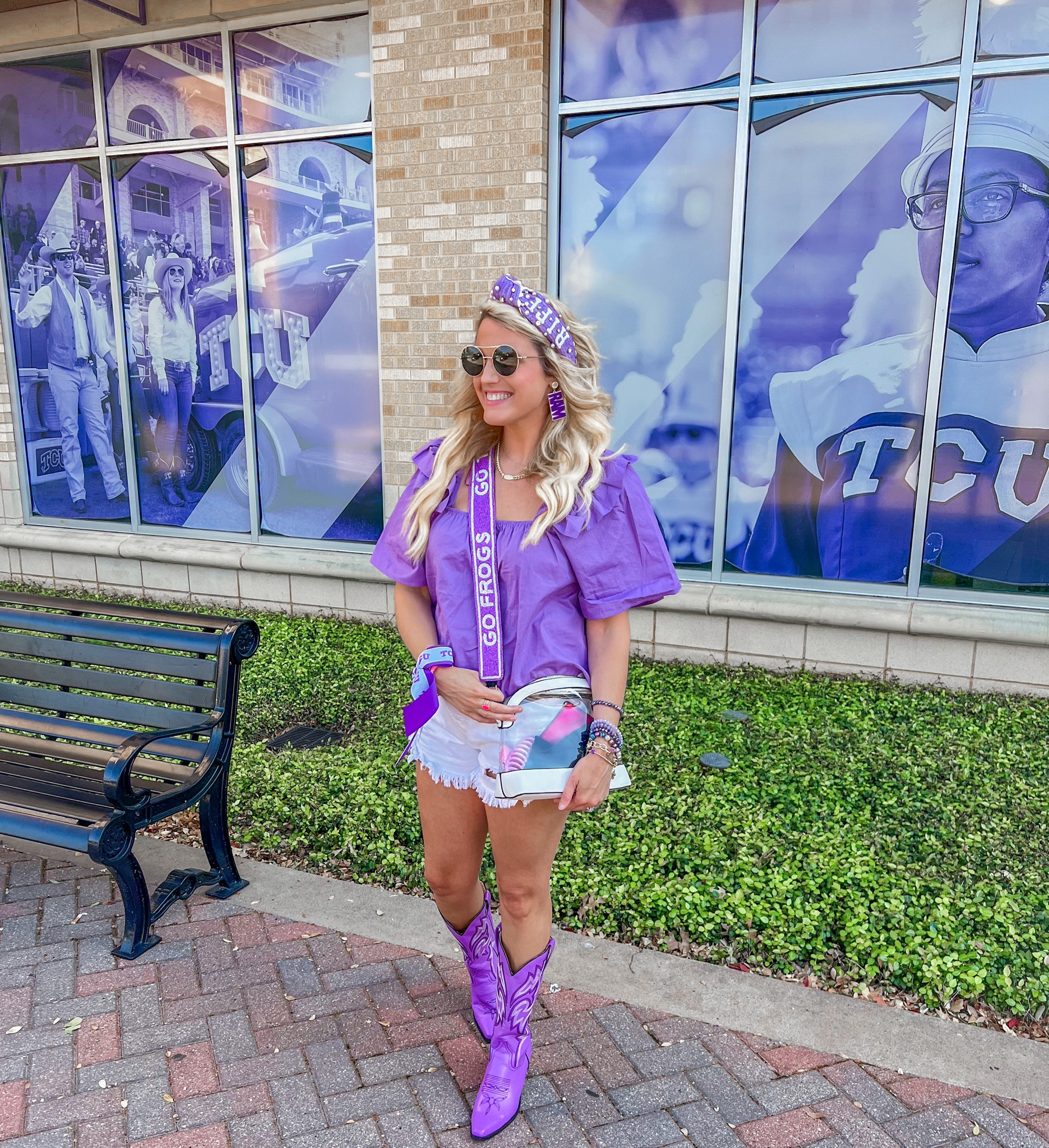 Gameday outfit
Purple gameday
LSU TCU KSU gameday
Purple blouse 
Cowboy boots 
Amazon find
Stadium bag
Country concert outfit