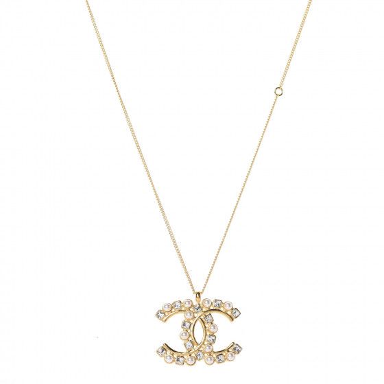 CHANEL Crystal Pearl CC Pendant Necklace Gold | FASHIONPHILE | Fashionphile