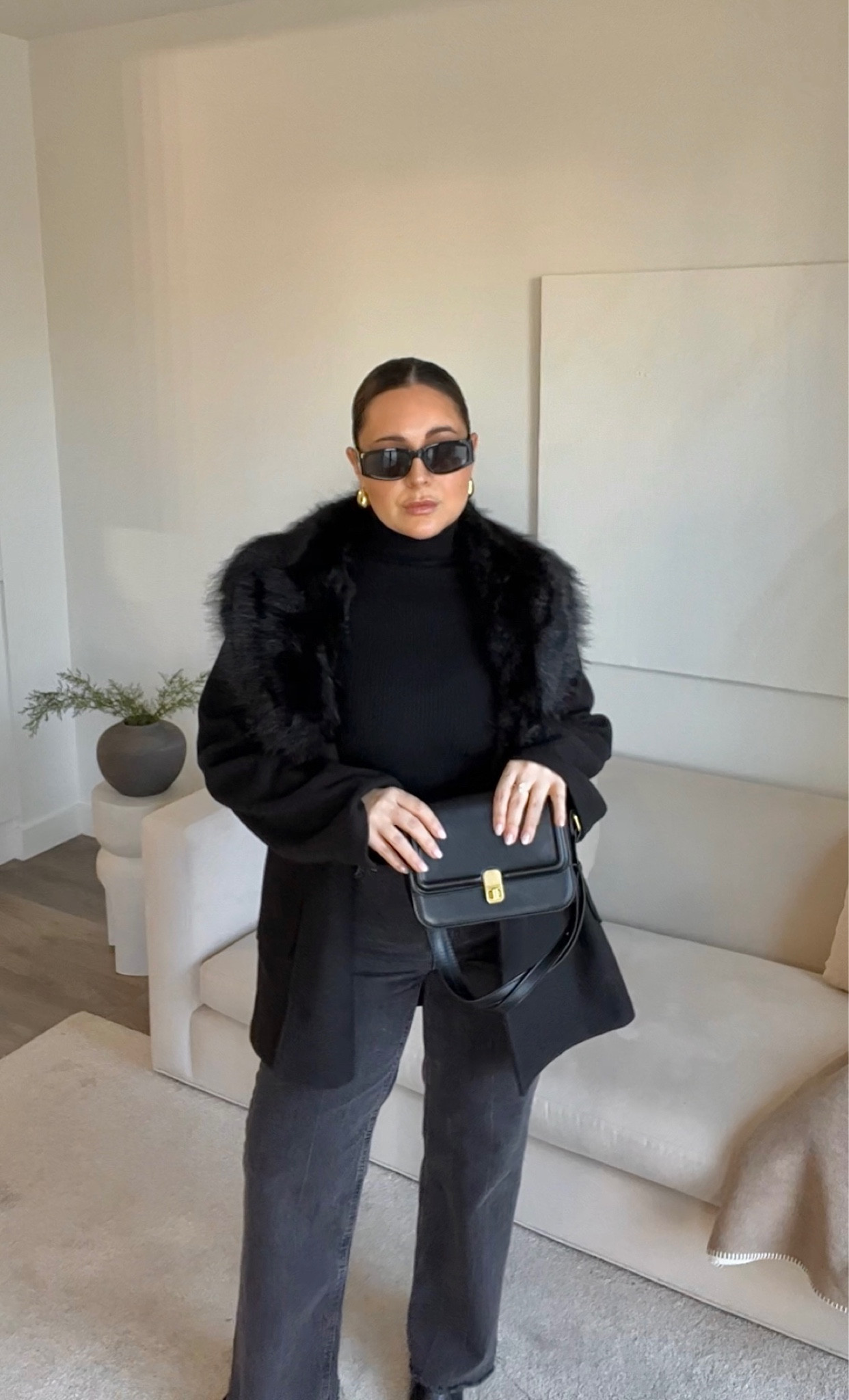 All black winter outfit idea 🖤❄️ 

#LTKworkwear #LTKmidsize #LTKSeasonal