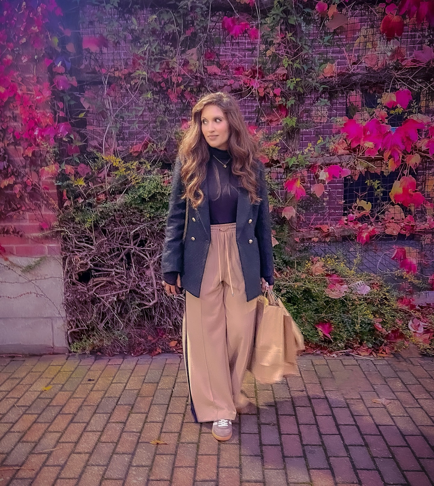 Effortlessly casual. The blazer is a size Medium. Trousers are 14 (12 would be fitting too) . I’m 5’7 and these are long for me too the top is an alternative 

#LTKautumn #LTKeurope #LTKstyletip