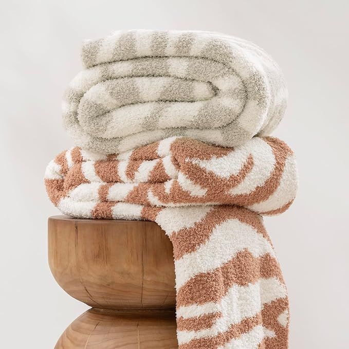 Super Soft Zebra Print Knit Throw Blanket for Couch, Cozy Fluffy Plush Fuzzy Microfiber Animal Pr... | Amazon (US)