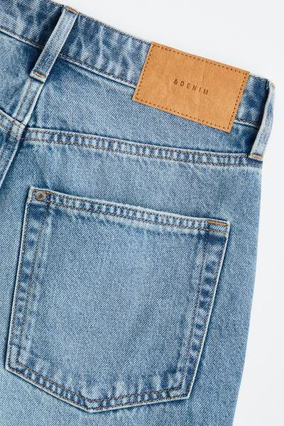 Mom Loose Fit Ultra High Jeans | H&M (US + CA)