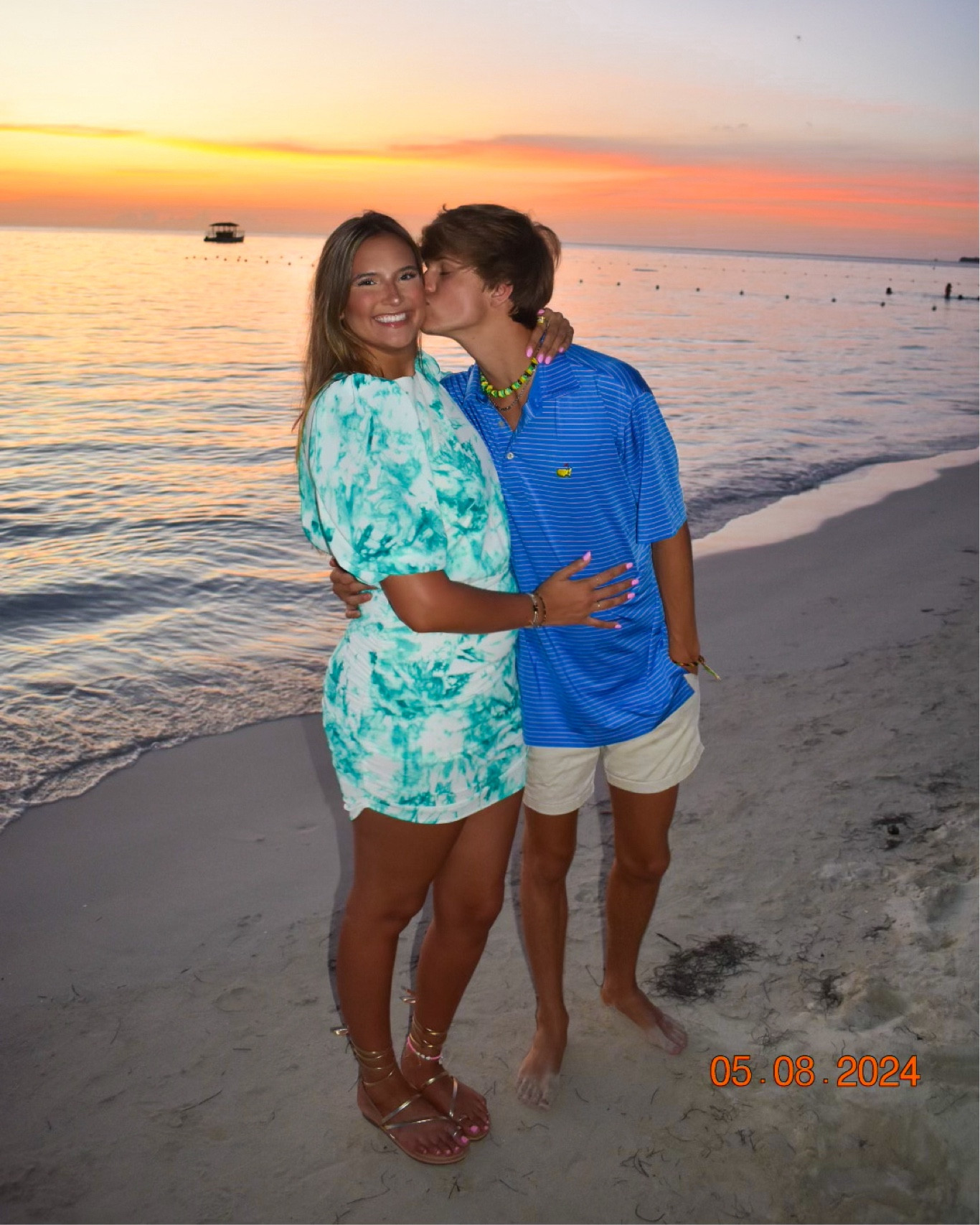 Jamaica sunset outfit🇯🇲

#LTKTravel #LTKStyleTip #LTKBeauty