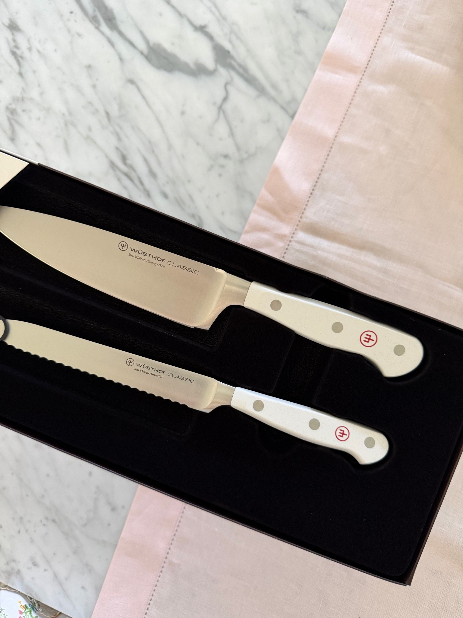 Tim is the chef of the house so he was excited for this knife set I got in the Nordstrom anniversary sale! They’re $70 off in the sale and I had them on my William Sonoma wishlist. 

Nordstrom sale home

#LTKSaleAlert