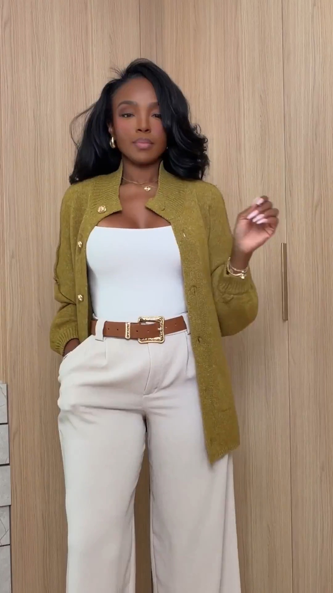 Scroll to shop! ✨ Everything from this look is linked below. 👇🏽    

Wearing: Size Small | 5’4” | 140 lbs  

📲   Download the FREE LTK app & follow me (@kirasfashionfinds) to shop all my daily finds.  #LTKootd #LTKPetite #LTKU