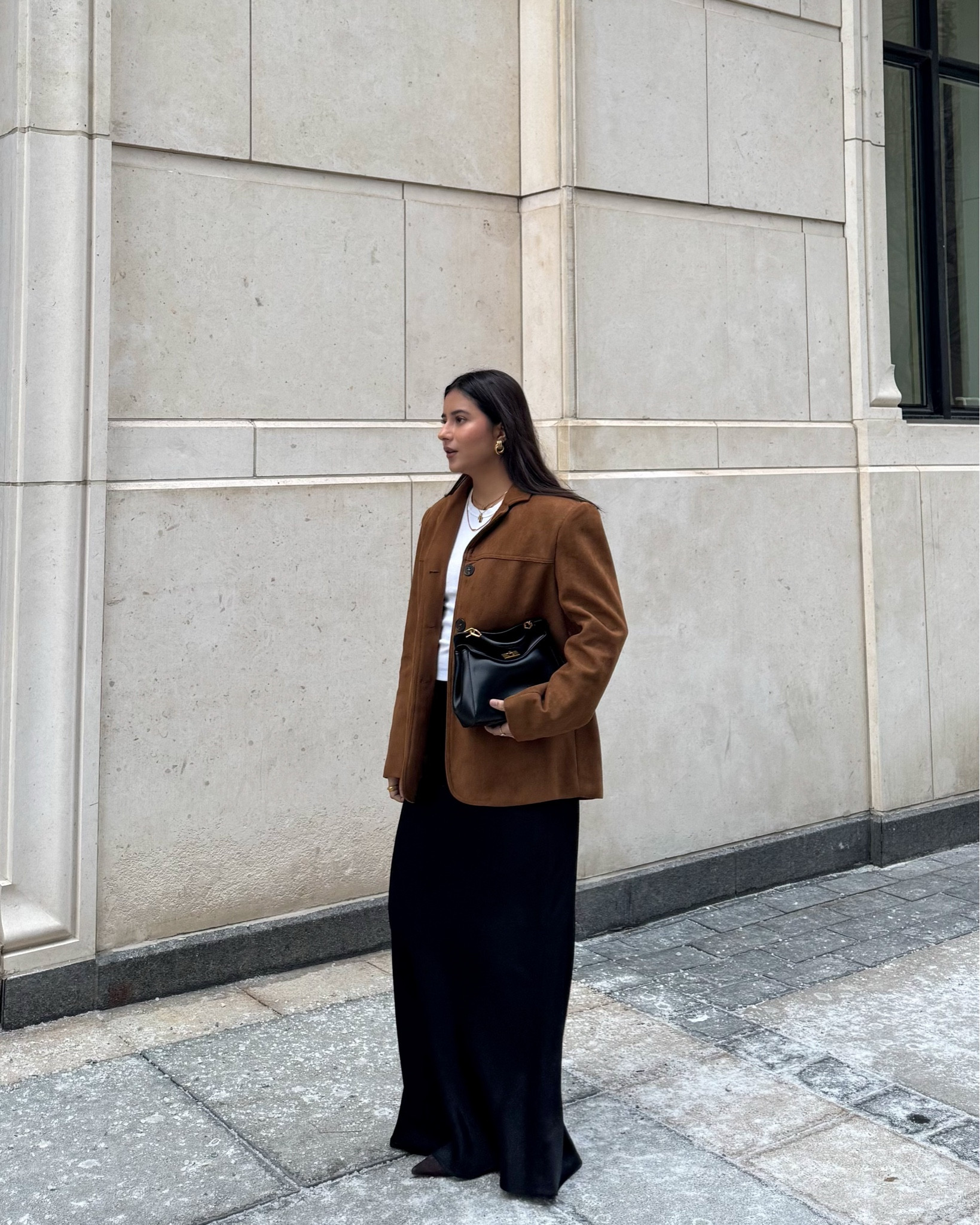 suede blazers & maxi skirts > 