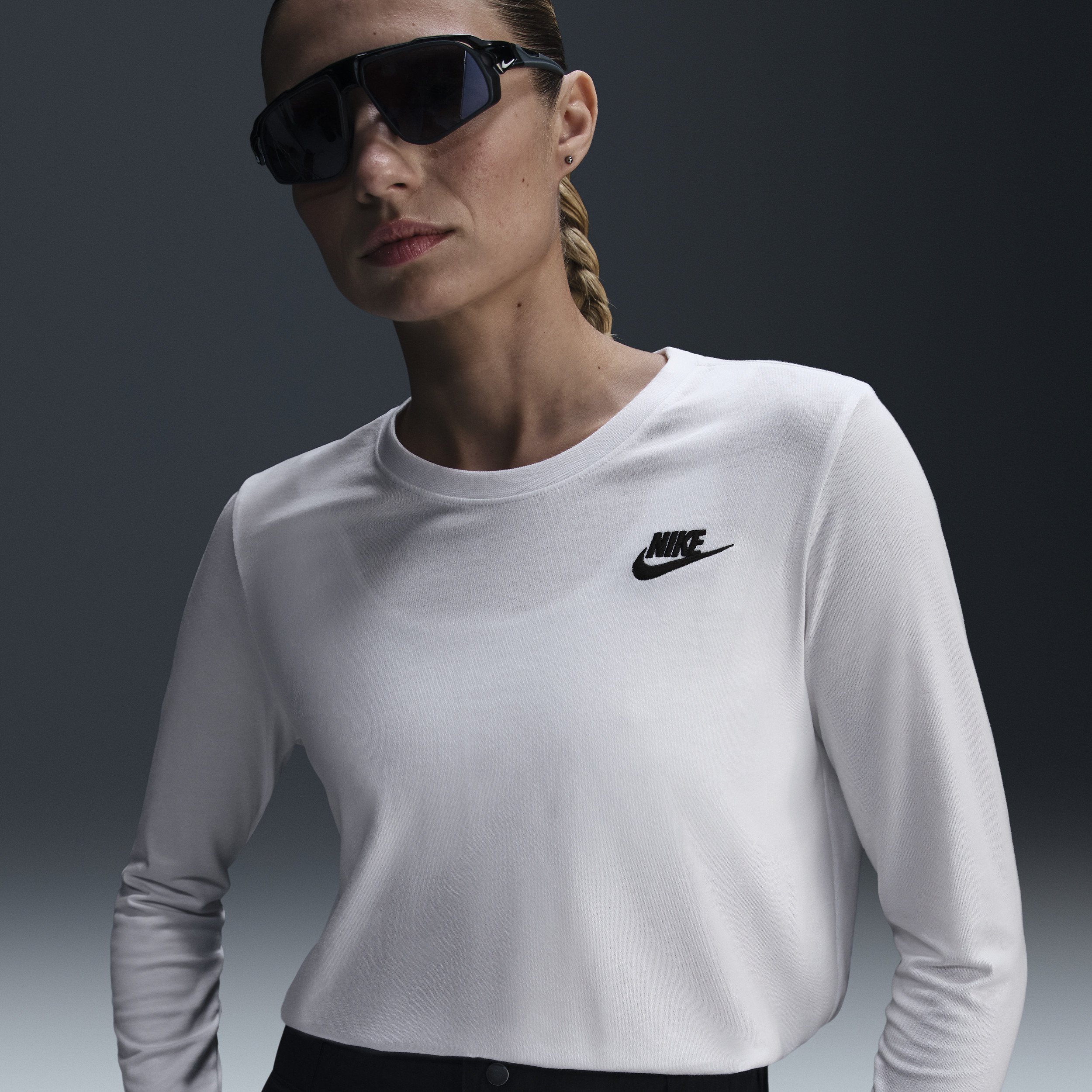 Women's Nike Sportswear Club Long-Sleeve T-Shirt in White | HF0780-100 | Nike (US)