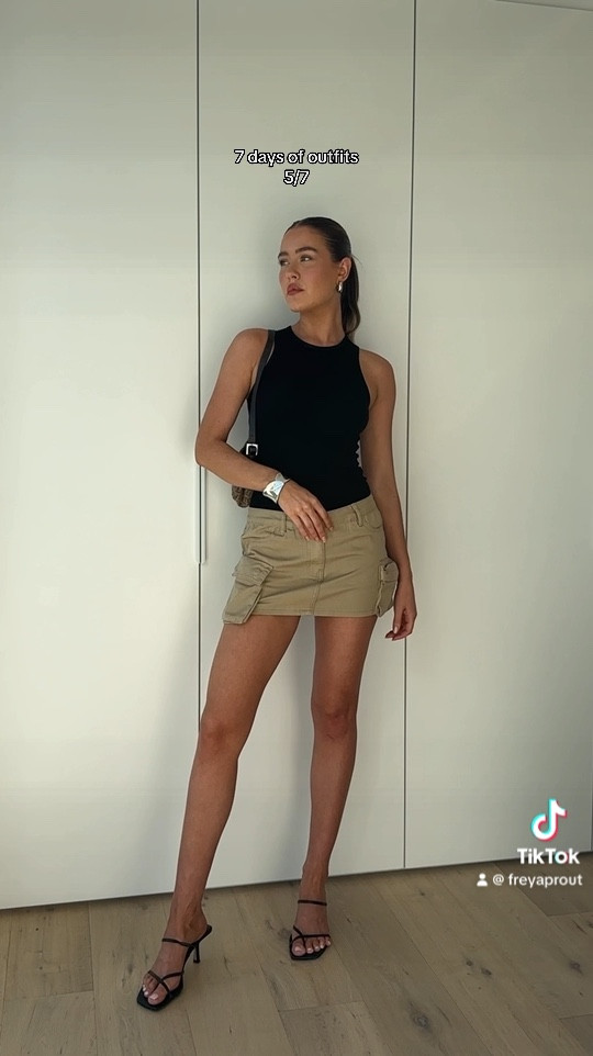 minimal going out fit 🍸