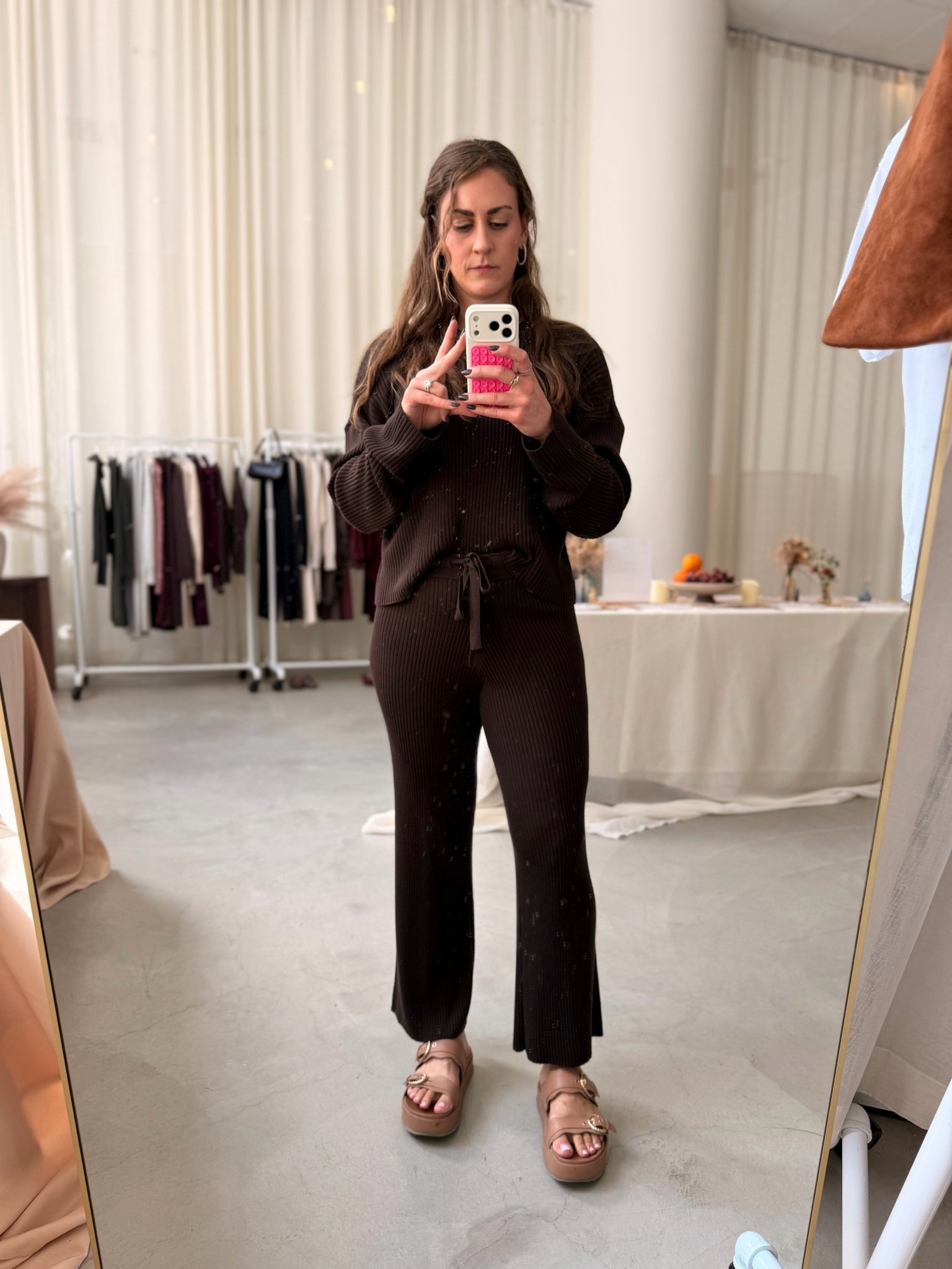 The cozy java brown matching set you’ll be wearing all season long and it’s all 40% off with my friends and family code! Use VIPFAM to score your discount.

#LTKootd #LTKSaleAlert #LTKSeasonal