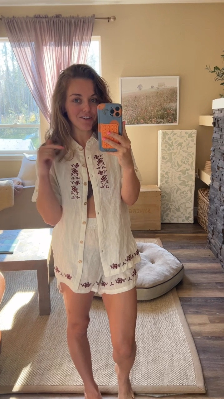 Vetchy best selling Laguna swimsuit in gold and linen coverup #ad

#LTKVideo #LTKSwim #LTKTravel