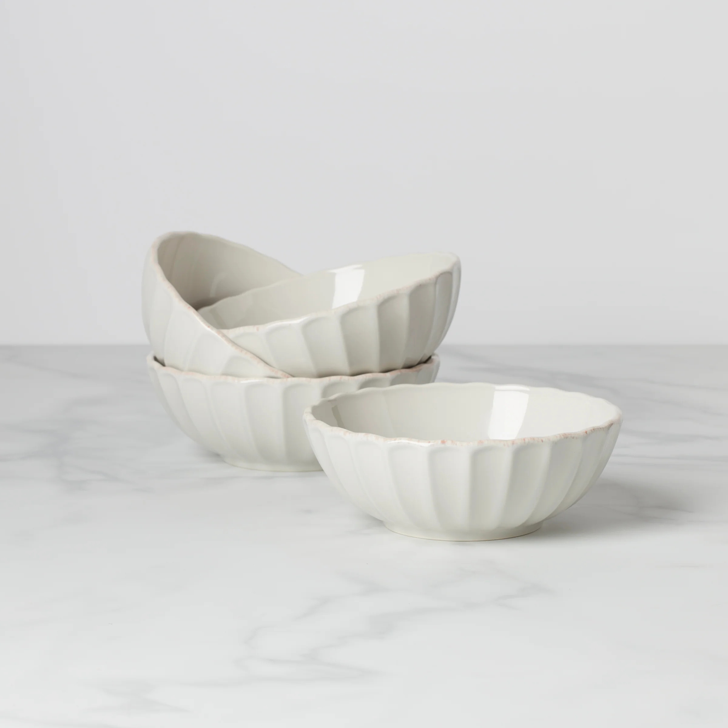 French Perle Scallop 4-Piece Bowl Set | Lenox