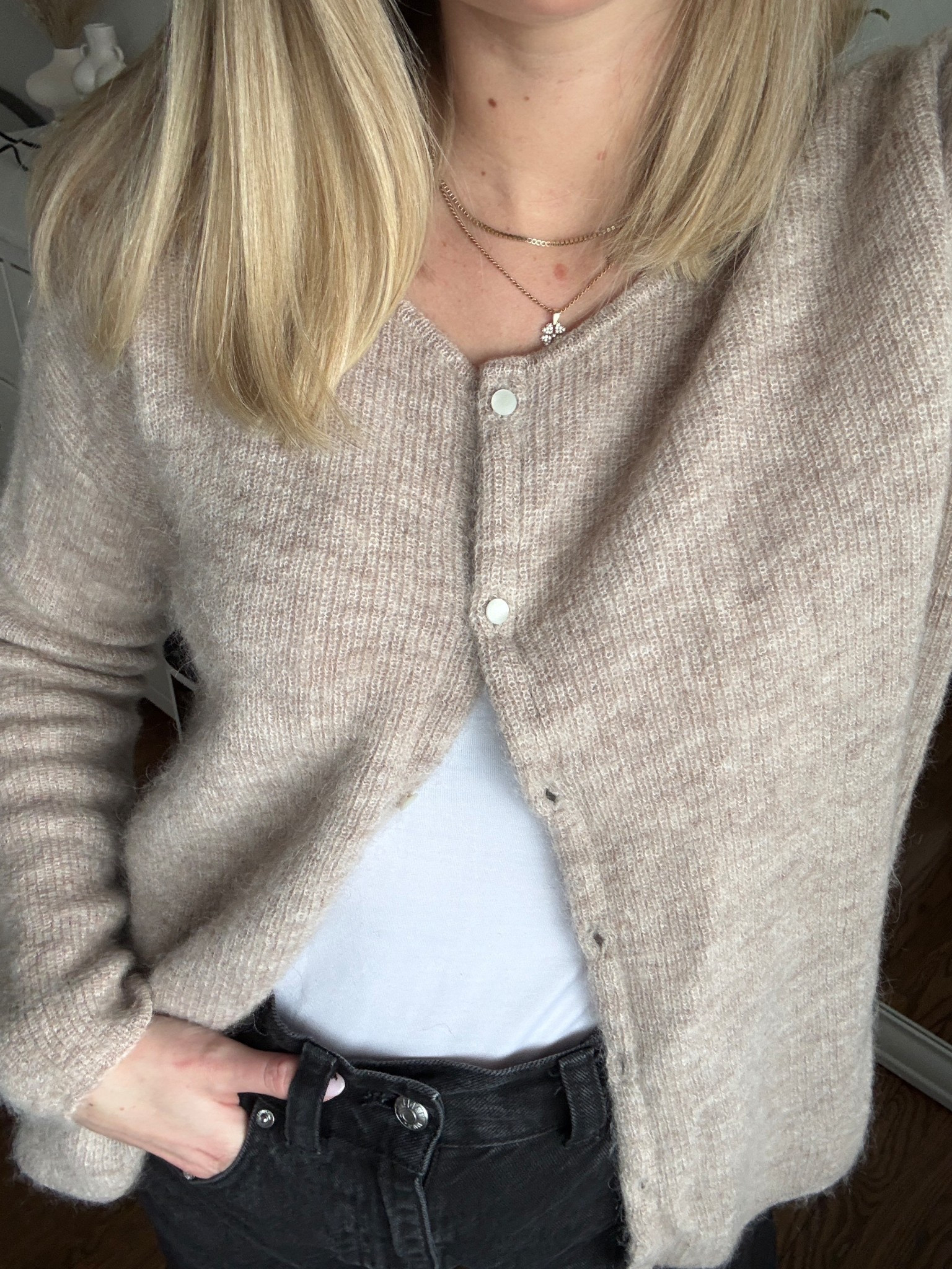 Sezane has the best cardigans 🫶🏼

#LTKootd