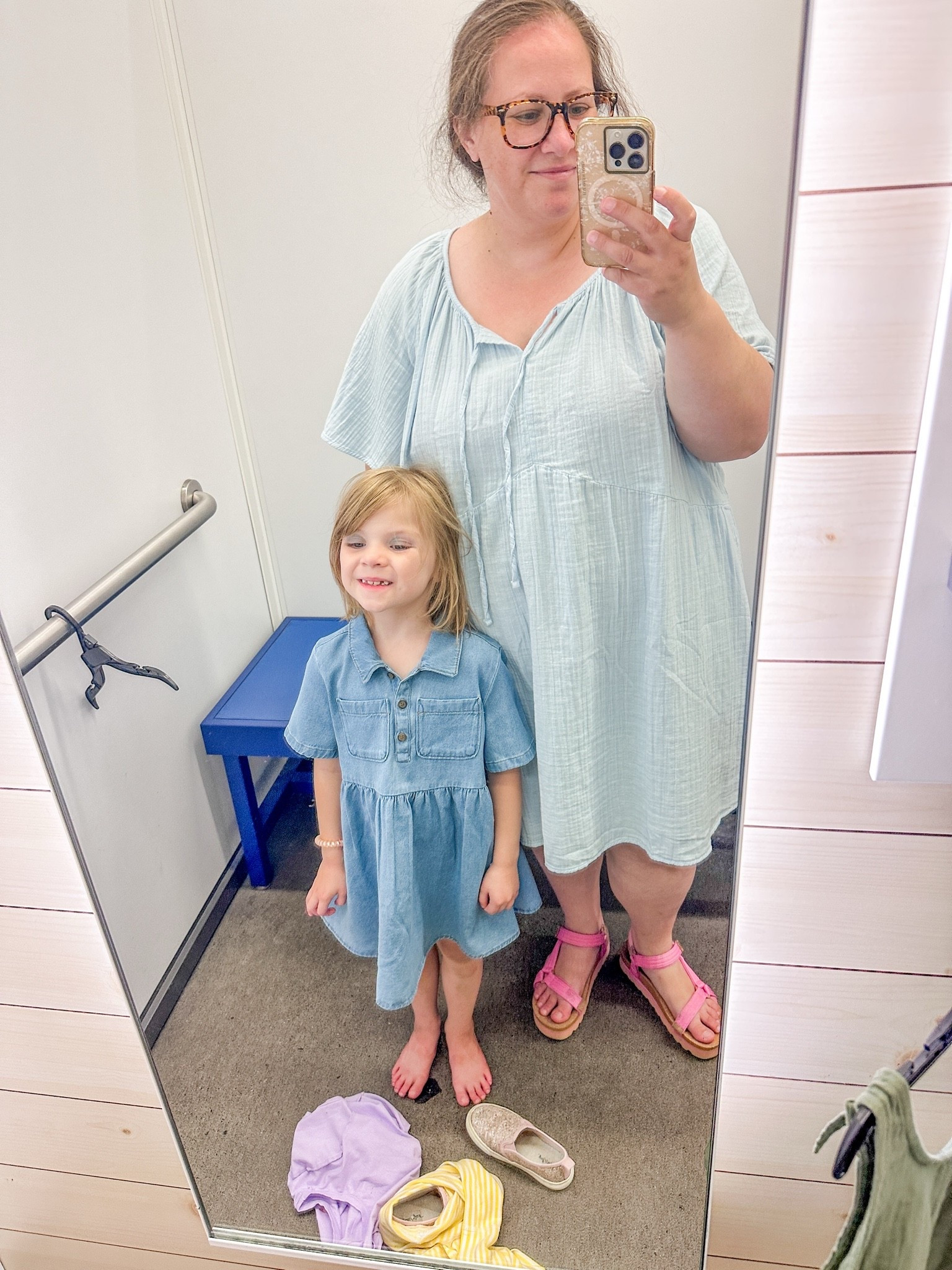 In the hunt for clothes for family photos. I went with this dress

#LTKmomlife #LTKPlusSize #LTKKids