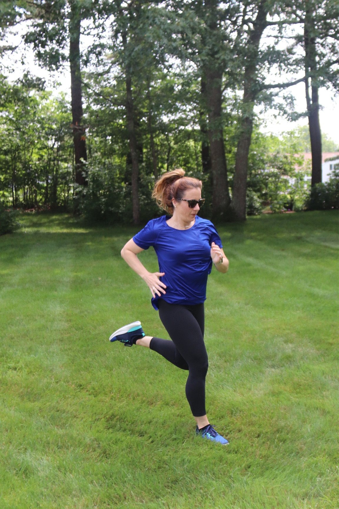 I am not a big runner but I can confidently say the Dynamic Motion Technology® definitely does have enhanced toe spring that helps move you forward.  My running these days is making sure Lily doesn’t get into things.    #trucomfort #moshn #gifted #ad  