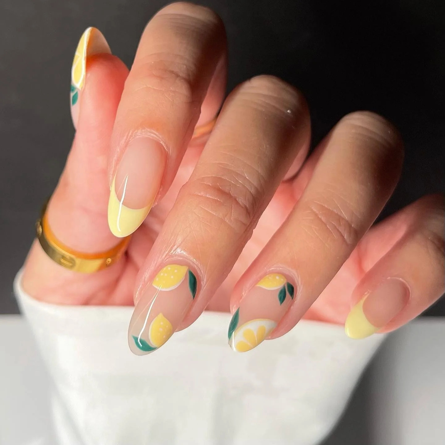 Bettycora Yellow Lemon Almond Nails | BETTYCORA
