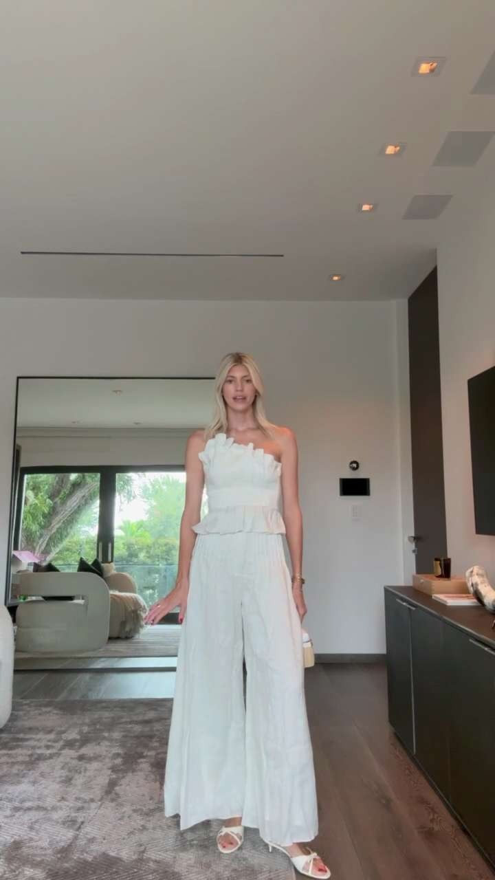 Immediately added this to my cart when I saw it! These pants fit like a glove. It is linen and super flowy 🤍  

 #LTKStyleTip #LTKShoeCrush #LTKItBag