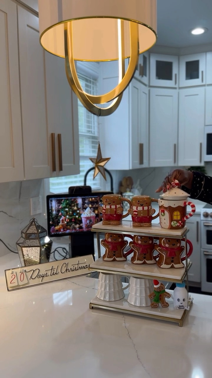 Christmas coffee station because everything tastes better out of a cute seasonal mug 🫶🏾🎅🏻

#LTKHoliday #LTKHome #LTKSeasonal