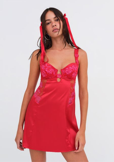 FOR LOVE & LEMONS
Cordelia Slip Dress.

Valentine’s Day.

#LTKGiftGuide