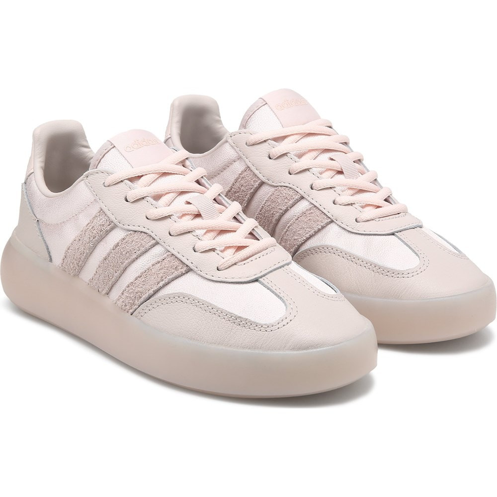 Women's Barreda Decode Sneaker | Famous Footwear