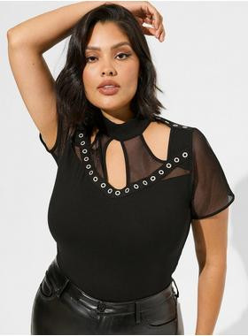 Fitted Foxy Fishnet Cutout Tee | Torrid (US & Canada)