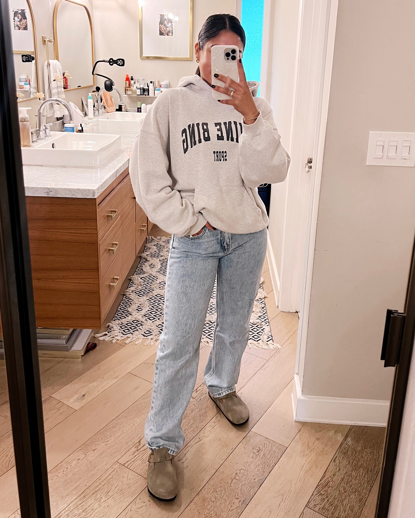 Casual mom outfit, oversized hoodie sweatshirt + loose jeans + Birkenstock clogs


#LTKSeasonal #LTKstyletip #LTKshoecrush