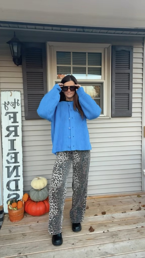 fall favs w/ a pop of color 

#LTKStyleTip #LTKSaleAlert #LTKU