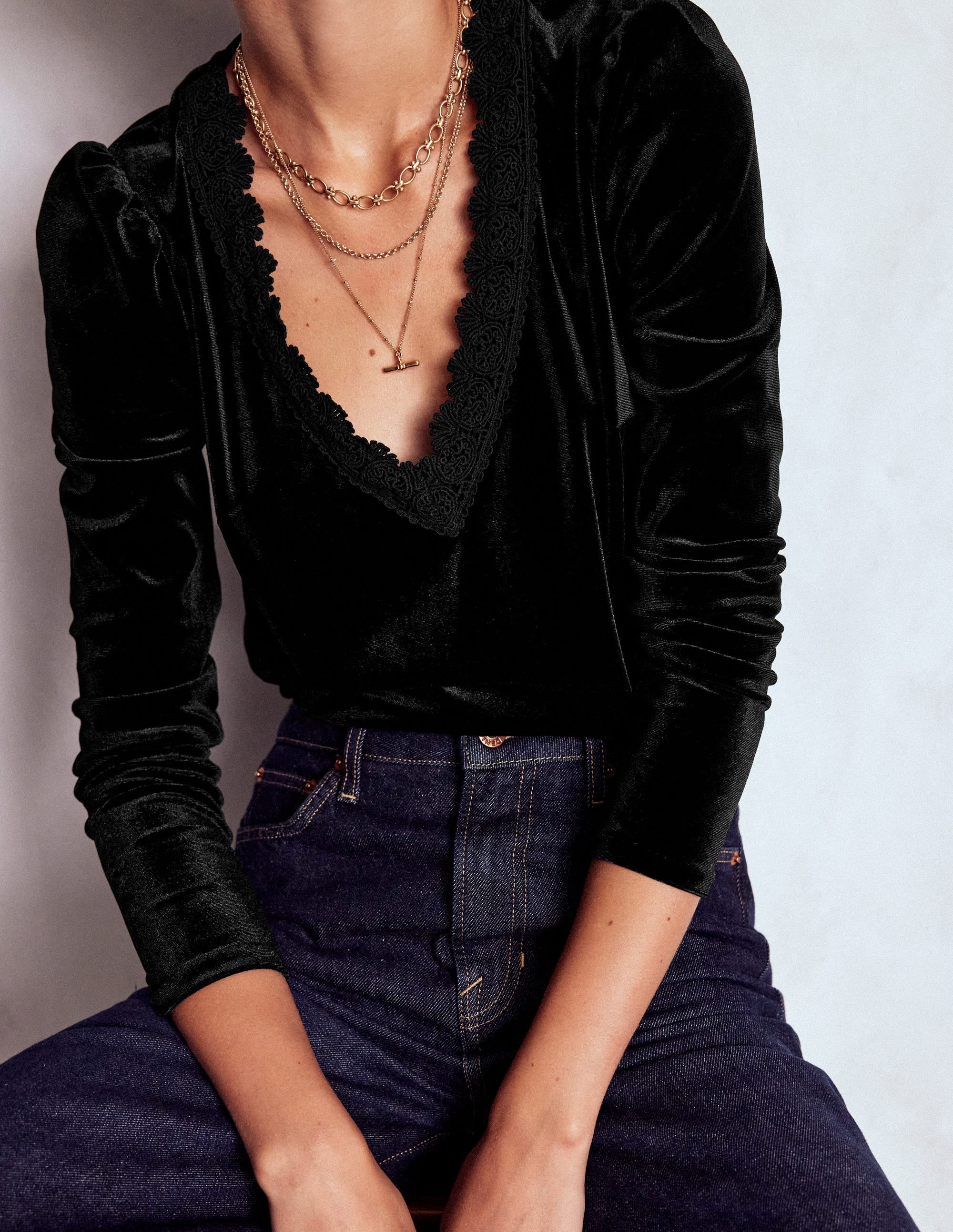Flora V-Neck Velvet Top-Black | Boden (US)