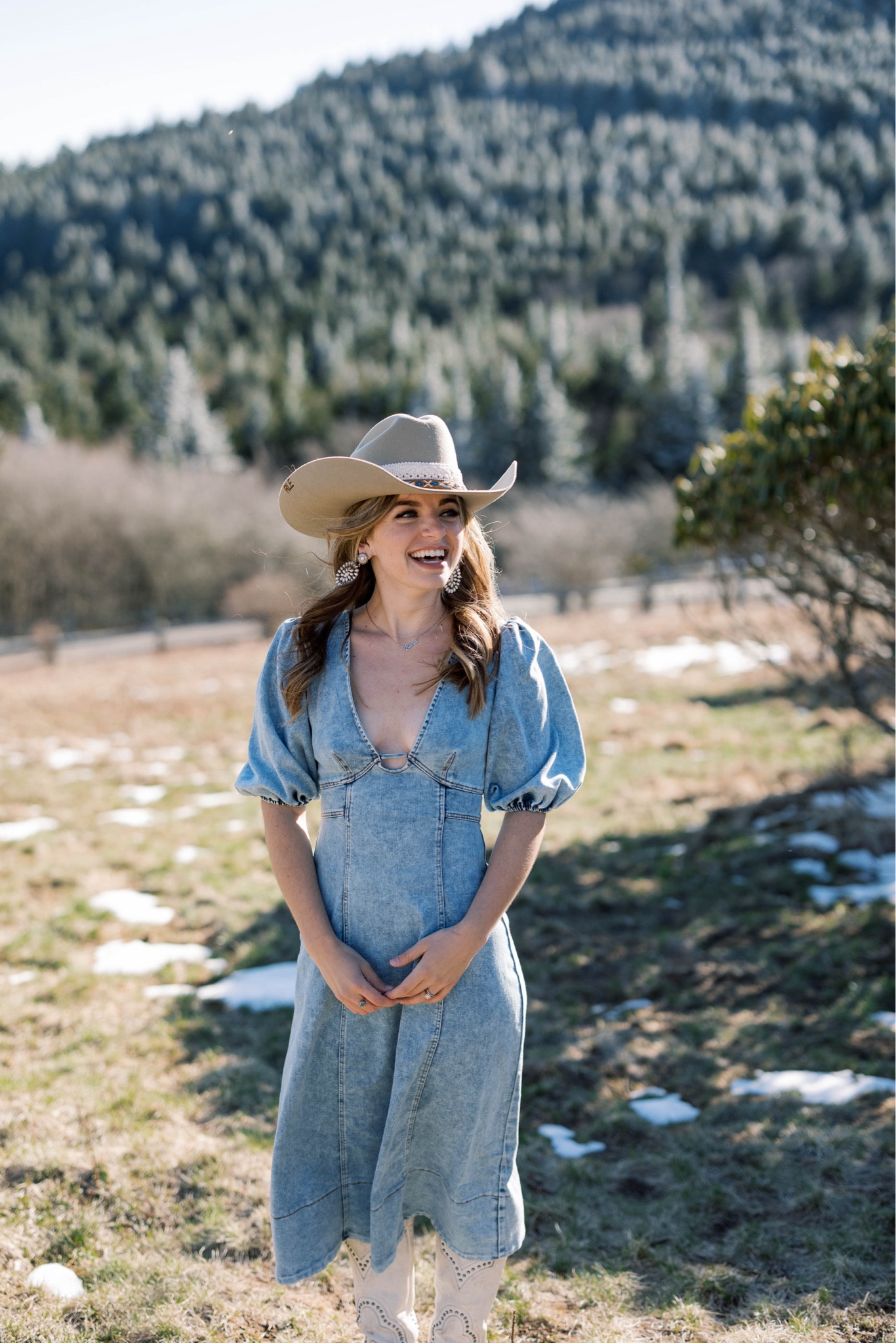 Western family photos!

#LTKfindsunder100 #LTKfamily #LTKkids