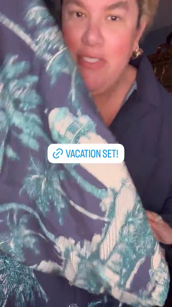 I love a vacation set!