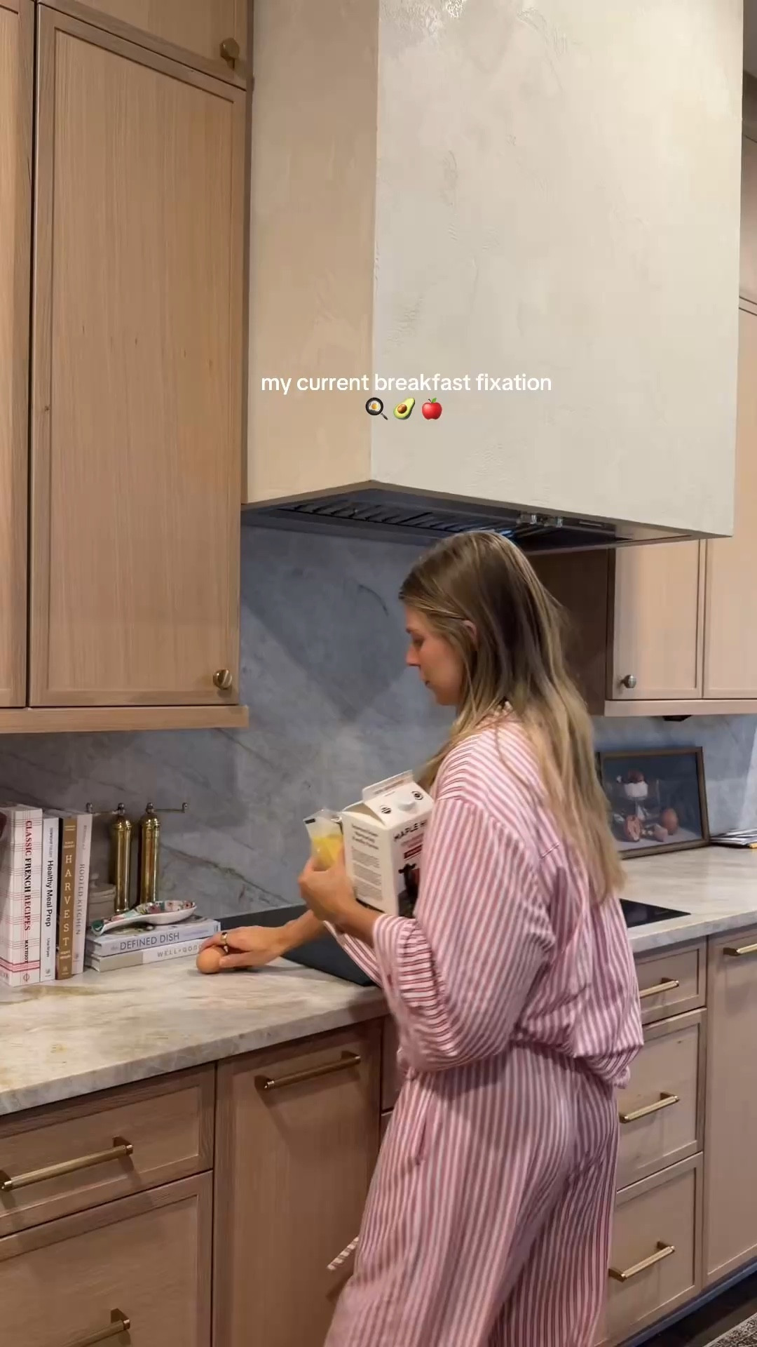 The yummiest breakfast (and so healthy!!!)

Eggs: protein, b vitamins & choline
Avocado: rich in monounsaturated fats, potassium, vitamin k, e, c & b vitamins
Pumpkin seeds: healthy fats, some protein, magnesium, zinc, iron, b vitamins
Apple: fiber, antioxidants, vitamin c & potassium
Chicken sausage: protein!!!

#LTKgrwm #LTKfoodie #LTKmorningroutine