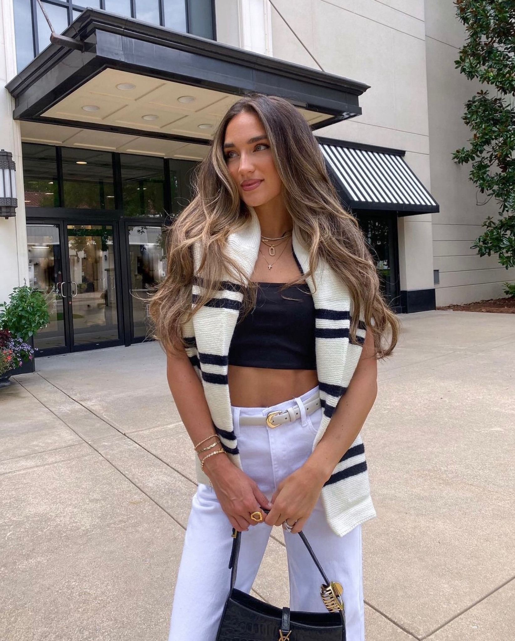 Monochromatic white and black chic style. Use code FALL90 for a discount 🖤 

#LTKstyletip #LTKSeasonal #LTKfindsunder100