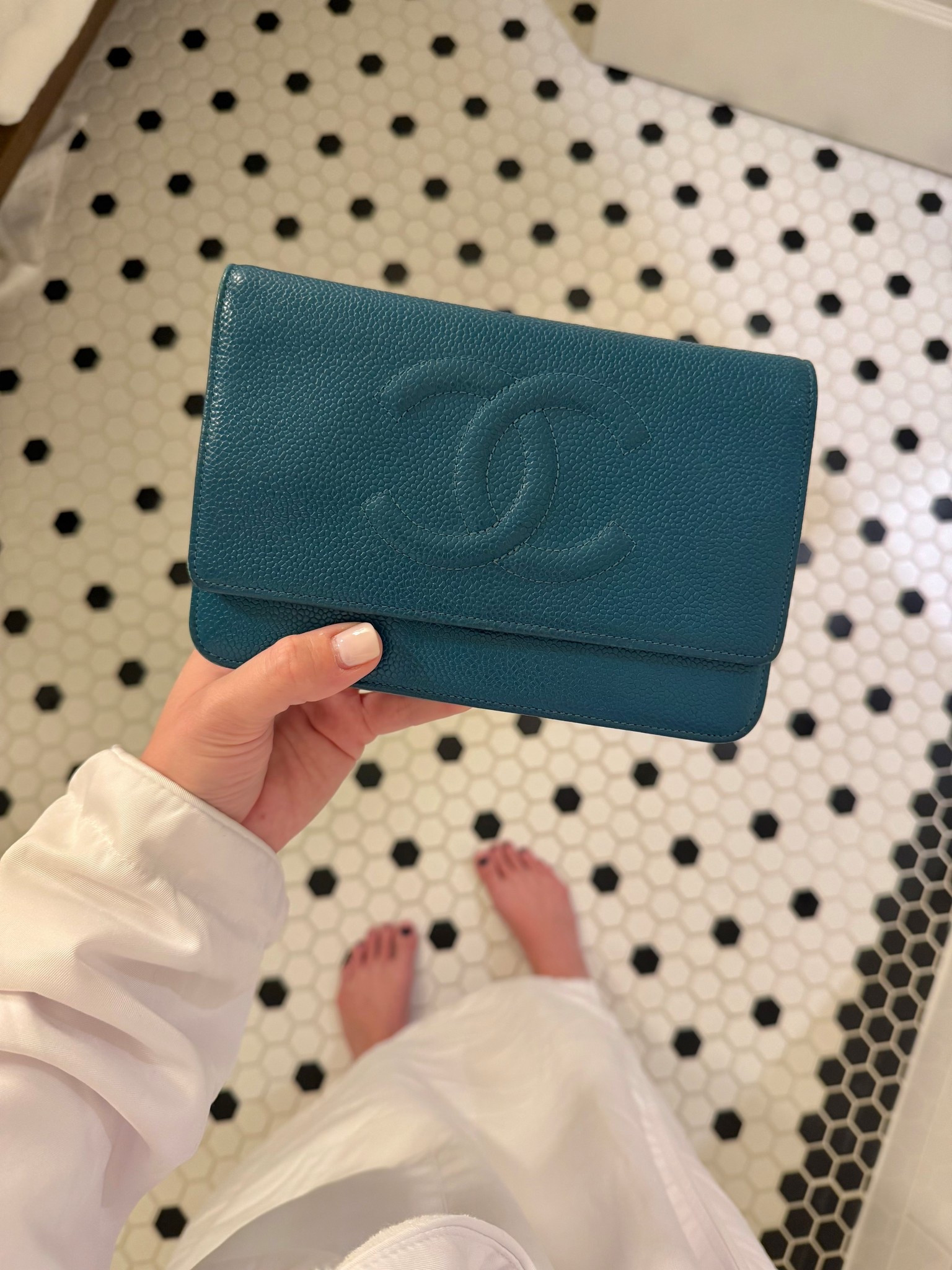 Get your first month of Vivrelle free with my code “SARAHGRIER” !!! Obsessed with this baby Chanel 💫

#LTKootd #LTKdayinmylife #LTKgrwm
