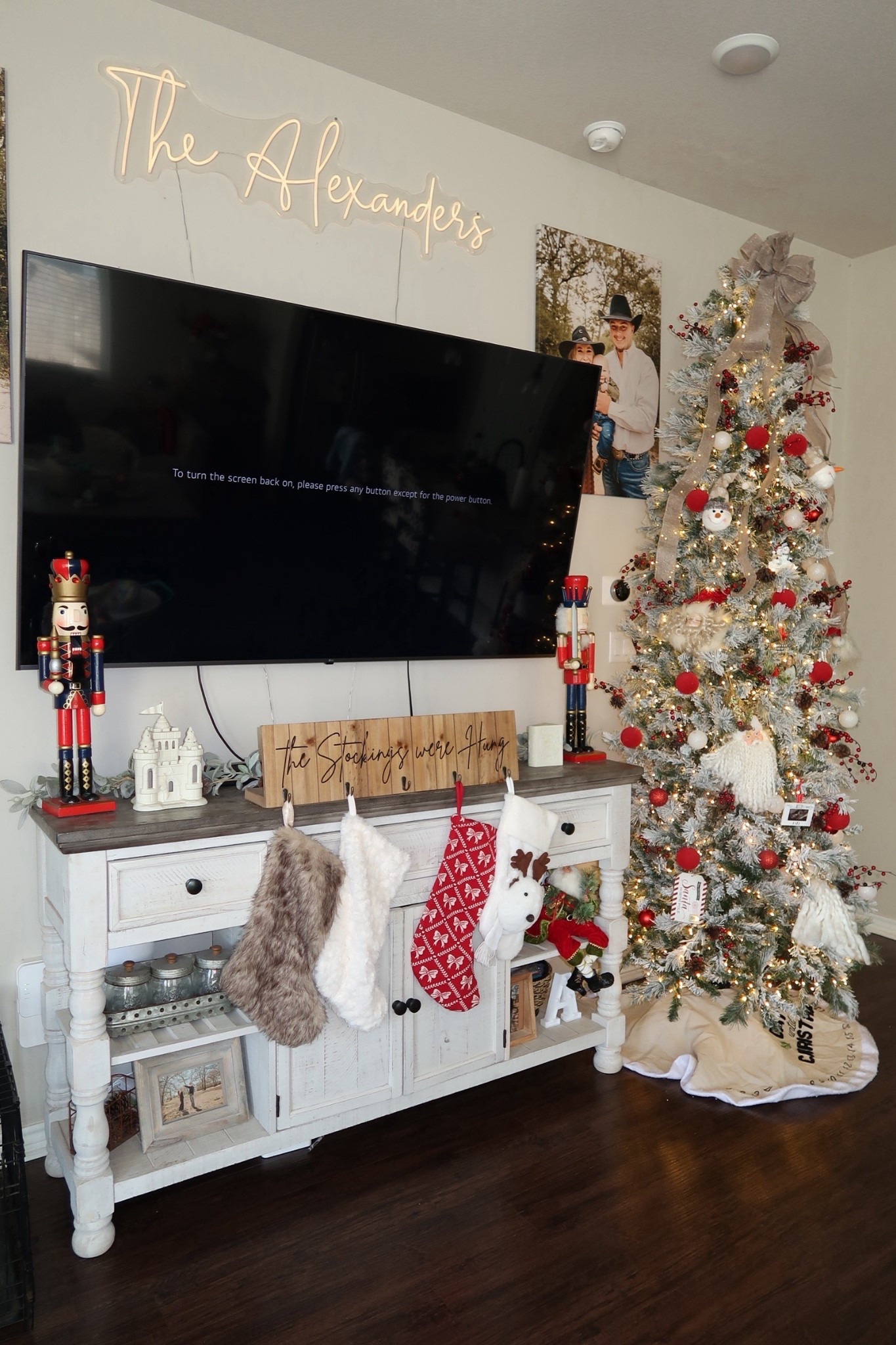 My Christmas decor!!

#LTKHome #LTKHoliday #LTKSeasonal