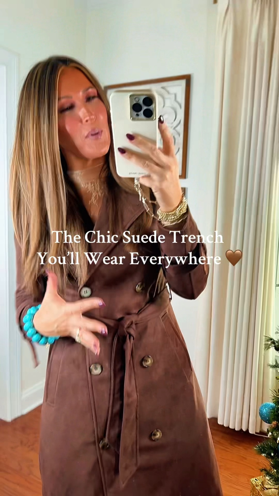 The Chic Suede Trench You’ll Wear Everywhere 🤎

This coat feels designer but without the designer price tag 👀✨
The faux suede is buttery soft and instantly elevates any outfit — even jeans + a tee look luxe!

🌟 Notched lapel for that polished, tailored look
🌟 Belted waist snatches you in so effortlessly
🌟 Warm + lightweight = perfect for layering
🌟 Boots + a tote = winter street style perfection

From holiday outings ➜ date nights ➜ school events… this coat does. it. ALL. 🤌

	•	women’s faux suede trench coat
	•	winter outfit inspo 2025
	•	brown long overcoat style
@CHOUYATOU 

#HolidayHustle
#TikTokShopCreatorPicks
#TikTokShopHolidayHaul
#FashionDeals


#LTKmomlife #LTKootd #LTKHoliday