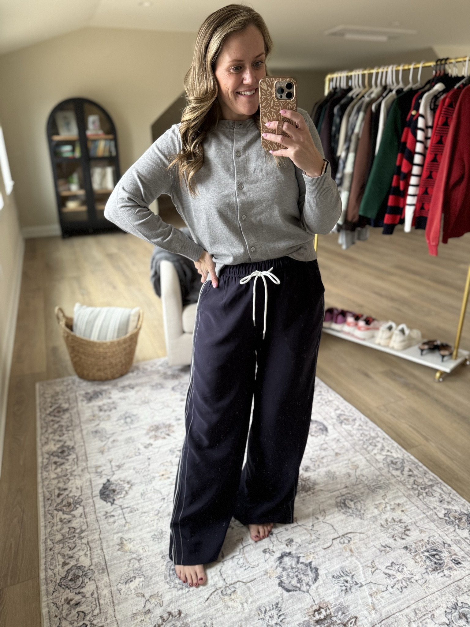 Valentine’s looks from Walmart! 
Sweater 
Cardigan 
Athletic pants
Denim 


#LTKmomlife #LTKgrwm #LTKootd