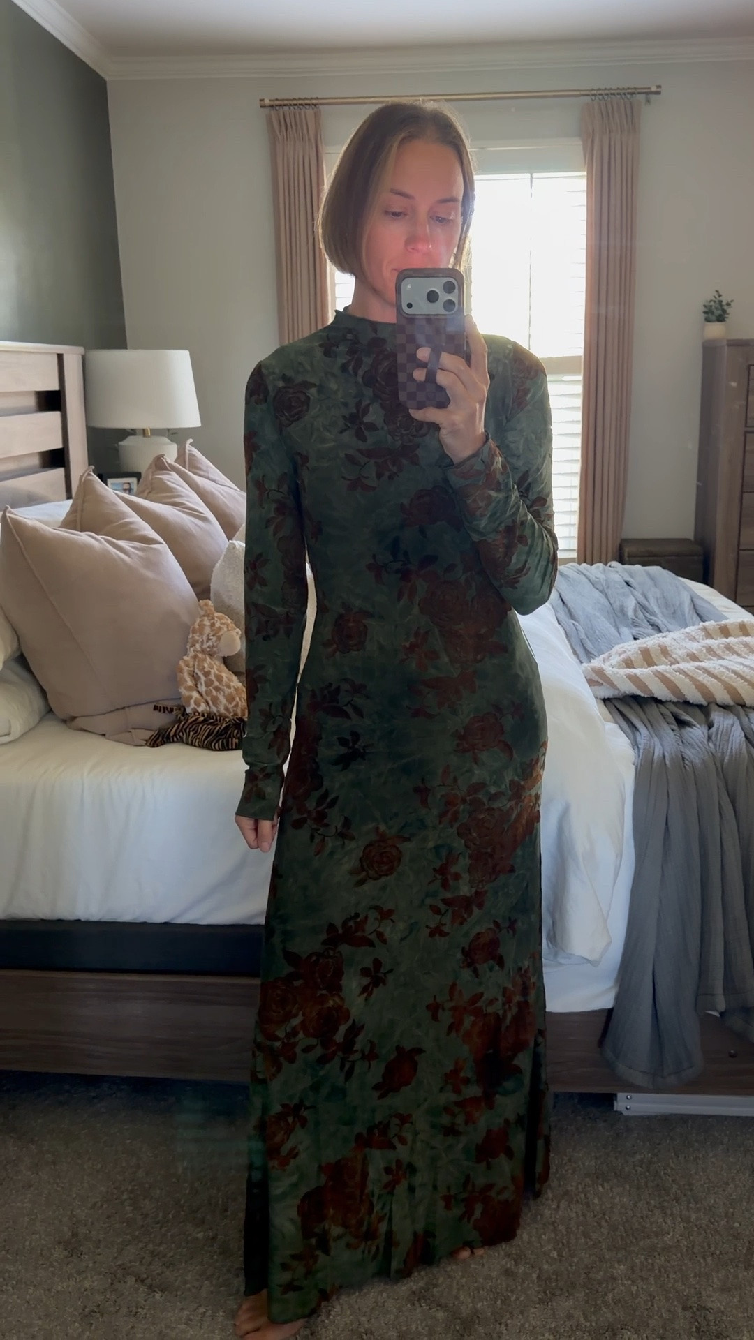 @taymbrown shared this dress last week and it was so pretty I added it to my cart immediately!

Wanted to also mention that this fabric is incredibly soft and comfortable. It’s stretchy so it has some give to it, but it fits so nicely without being too restrictive. Perfect length—would look great with heels or a boot! Just shy of 5’4” for reference. Under $90.

#LTKWedding
