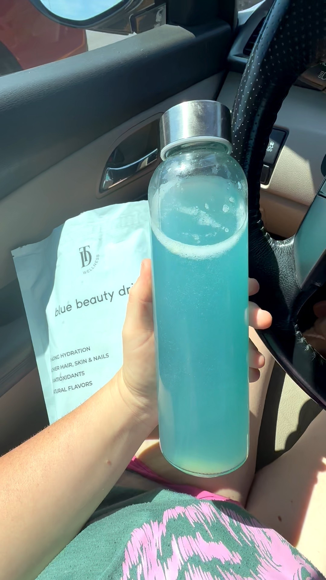 2 recent favorites! I keep these glass water bottles in the fridge filled with our filtered water! It makes it easy to grab on the go. And I love this beauty drink powder from Taylor Dukes! It’s a collagen drink and so refreshing!

Health wellness vitamins minerals 

#LTKHome #LTKActive