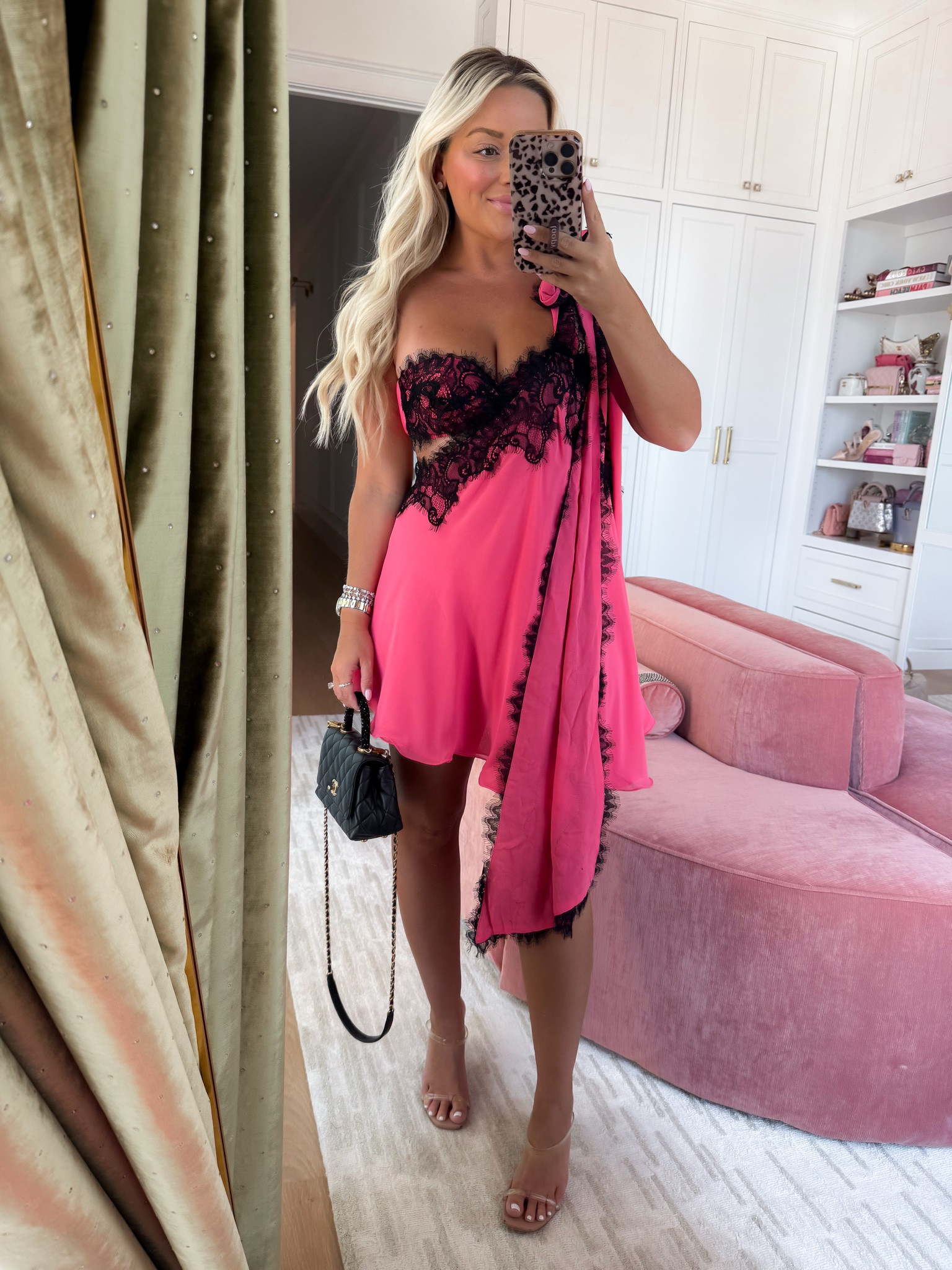 This dress is a must have for your next date night or GNO!

#LTKootd #LTKgrwm #LTKdayinmylife