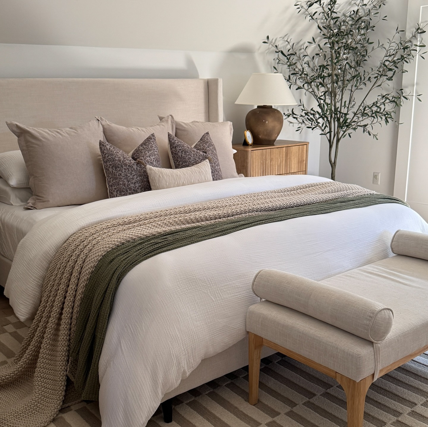 I still can’t get over how perfect this @lightopia_ lamp looks in our bedroom. I have had my eye on them for a while and they are even more gorgeous in person. It has completely elevated our space and I love how effortlessly it blends with the rest of our bedroom vibe. The quality is amazing, and I’m genuinely obsessed. 

Oh, and it’s 20% off right now + free shipping! Use my code MEGGIE15 for  15% off.



#mylightopia #home #homedecor #lighting #light #lamp #interiordesign #bedroomdecor #bedroominspo #neutraldecor #modernorganic

#LTKStyleTip #LTKSaleAlert #LTKHome