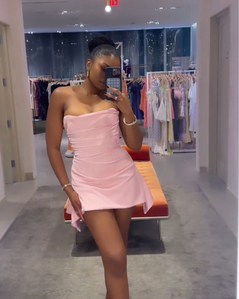 this DRESS!! so obsessed. linked it below!

#LTKstyletip #LTKSeasonal #LTKparties