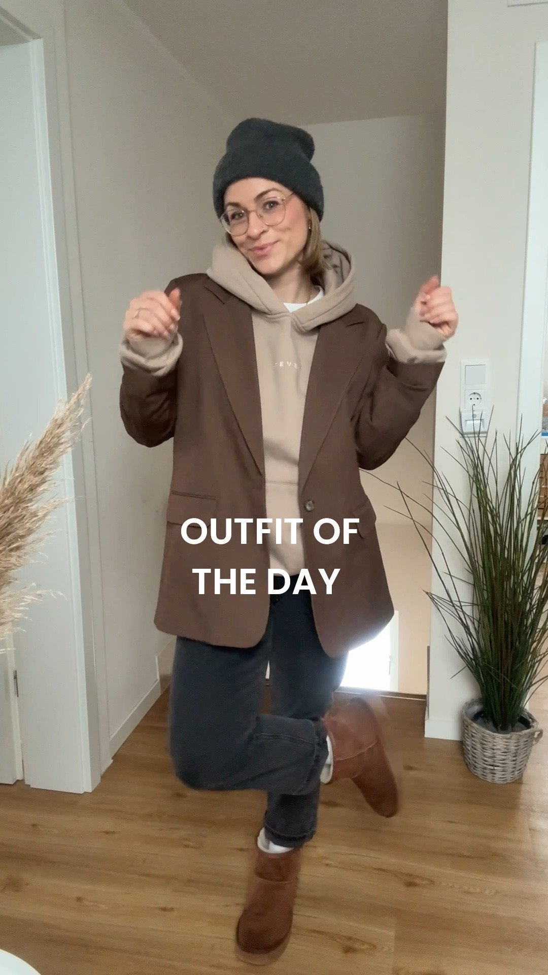 ZWIEBELLOOK ❤️#blazer #hoodie #mütze #boots 

#LTKwinter #LTKdeutschland #LTKstyletip