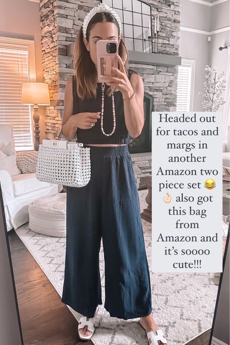Amazon two piece and the bag is an amazon find!! 👏🏻

#LTKstyletip #LTKfindsunder50 #LTKitbag