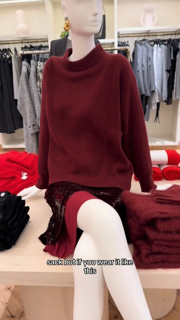 Quick looky loo @J.Crew  Holiday outfits in mind…  #nycstyle #nycstylist #stylistlife #nycmom #momstyle #loafers #holidayootd #holidaystyle #holidaylooks 

#LTKStyleTip #LTKSeasonal #LTKGiftGuide