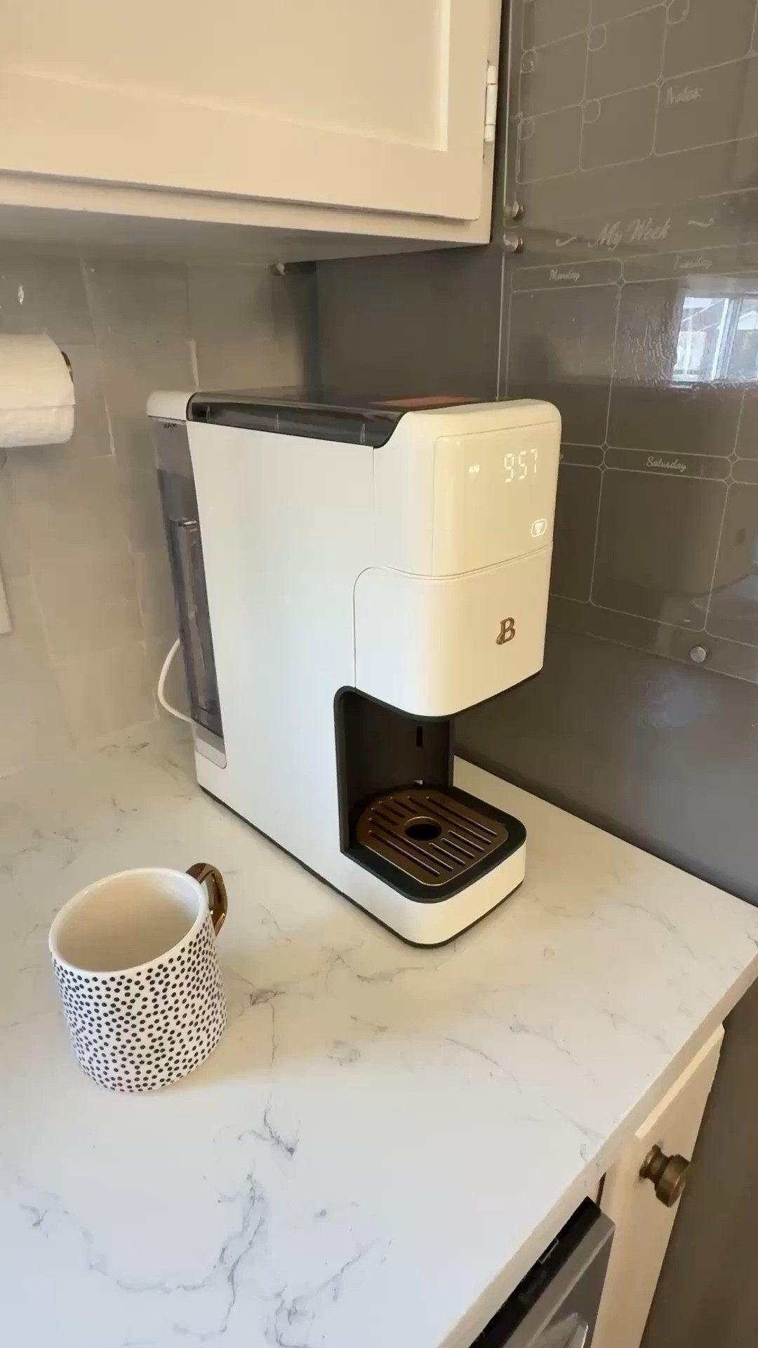 This coffee maker has so many great features and makes an amazing cup of coffee! 

•7 color options 
•single cup coffee maker- no pods needed=less waste 
•use ground coffee or whole beans and grind them fresh! 
•brew regular, strong or iced coffee
•height adjustable and removable drip tray 
•brew cups from 6- 16 oz
•XL water reservoir 
•no filters needed- reusable gold tone filter 
•programmable up to 24 hours in advance 

#LTKFindsUnder100 #LTKHome #LTKWatchNow