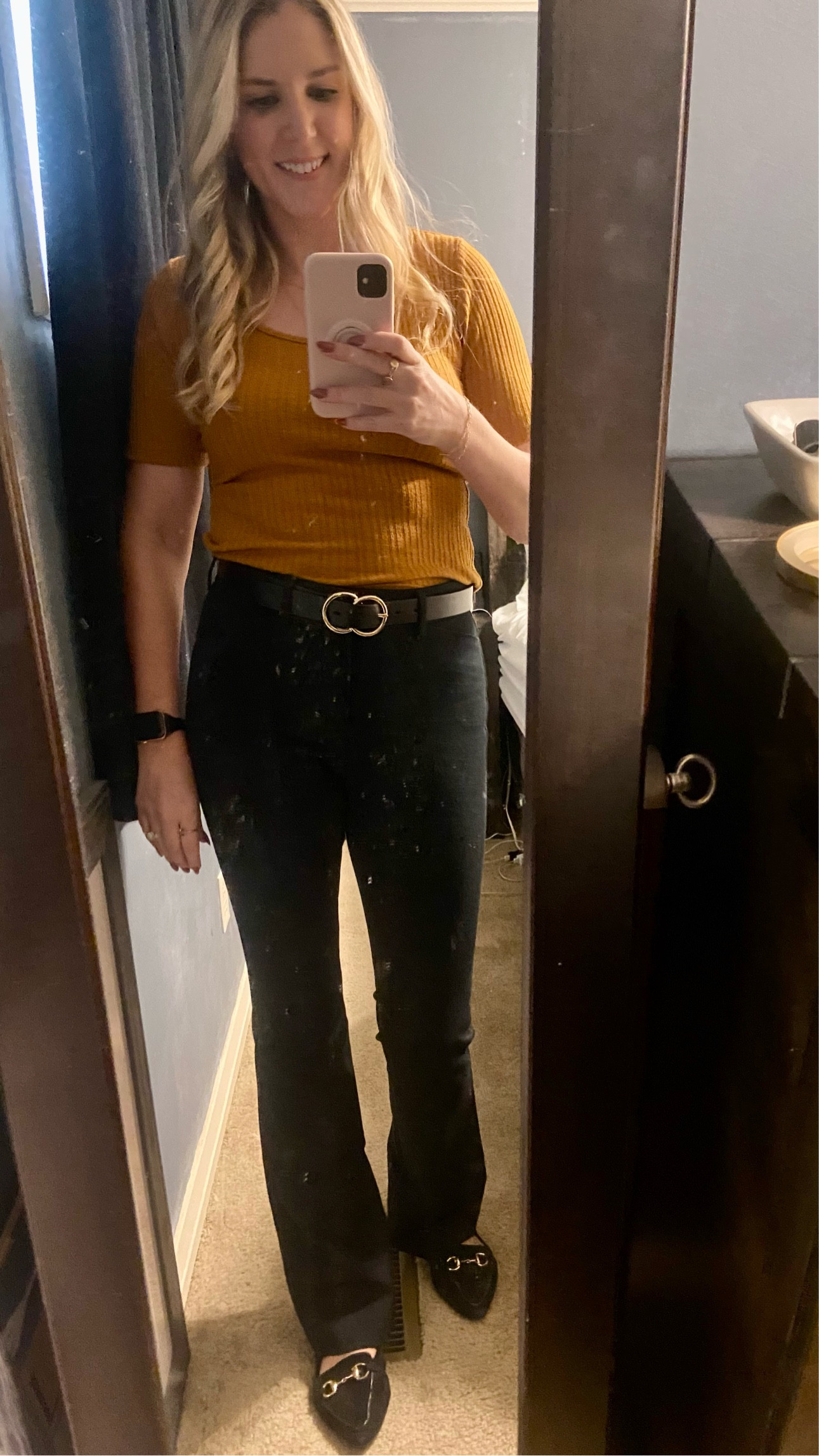 Here is a cute, comfy, and professional outfit idea for fall! Linking up what I can. The shoes are old from Lulus but if you need a link for something similar just let me know! Be sure to use the code to get 30% off the pants at checkout!

#LTKfindsunder50 #LTKworkwear