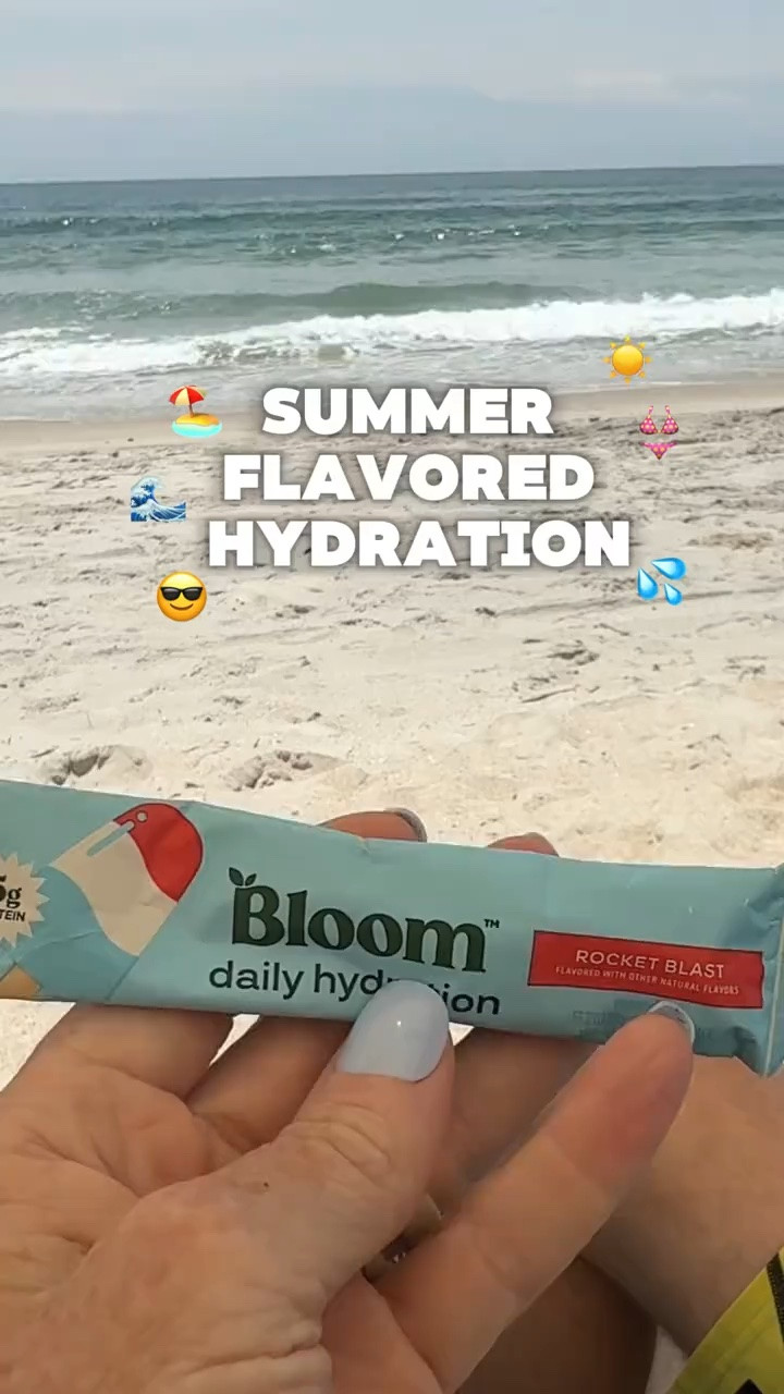 Literally tastes like summer! Hydrate with electrolytes and get 5g of protein.

#LTKfitnessgoals #LTKSeasonal #LTKTravel